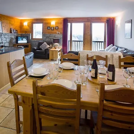 Apartman Toulouse - 3 Bedroom Close To The Slopes With Log Fire *